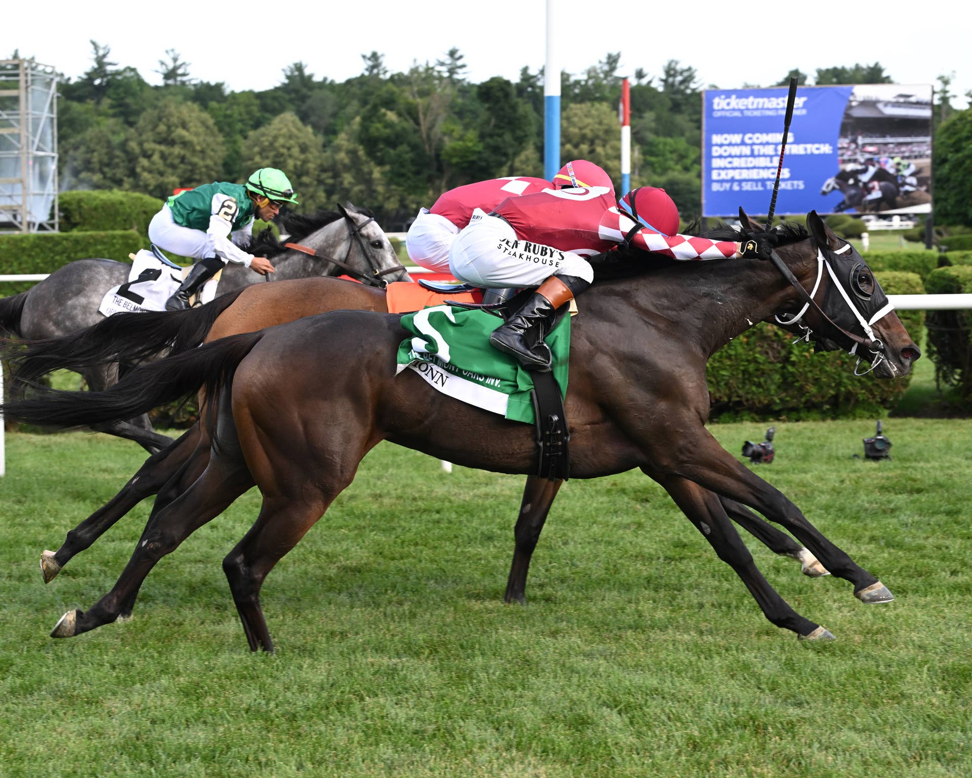 Grade 1 Winner Fionn Highlights Dowager Stakes - Paulick Report