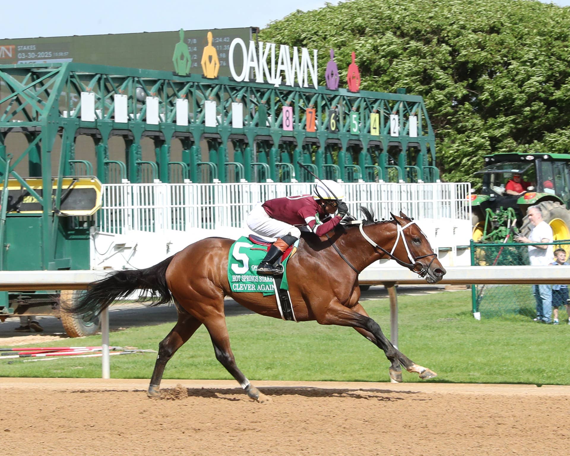 Clever Again Streaks Gate To Wire In Hot Springs - Paulick Report