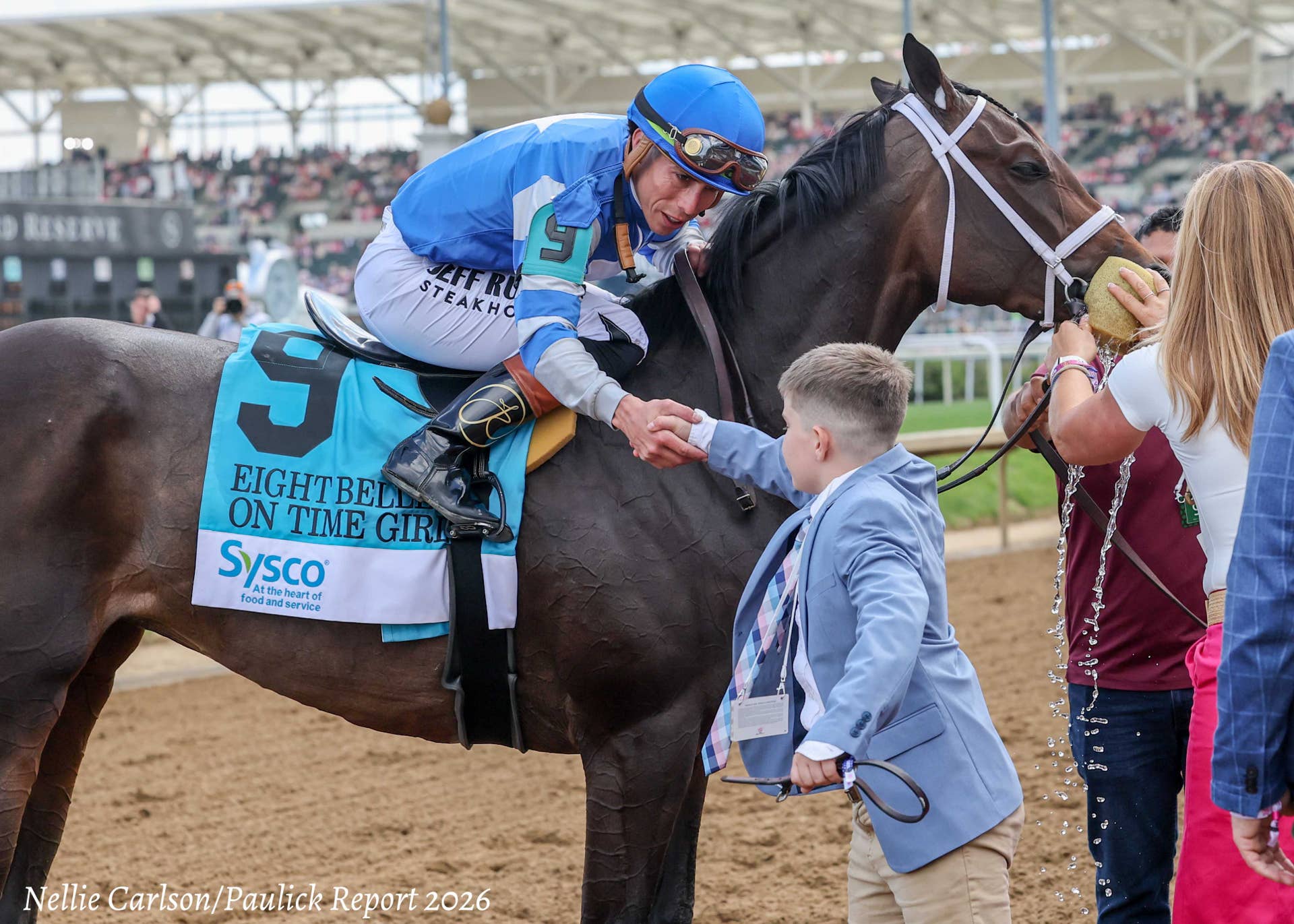 On Time Girl Proves 'Best' At One Turn In Edgewood - Paulick Report