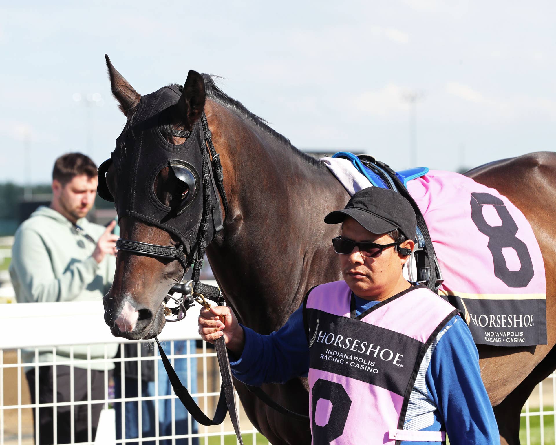 Horseshoe Indianapolis Celebrates Record Caesars Day Wagering - Paulick ...