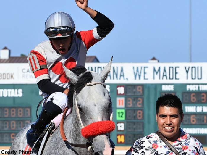 'Keep Watching Me' Late Surge Propels Ramos Past Pedroza For Jockey Title At Horseshoe