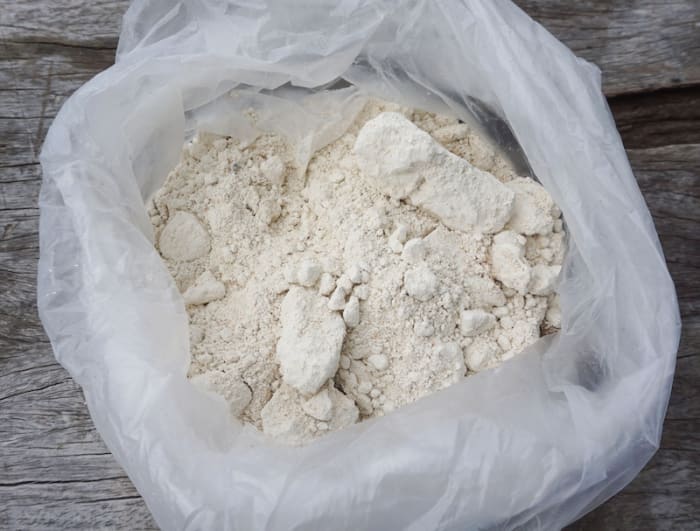 Ag Lime, Garden Lime, And Caustic Lime Is There A Difference For Horse