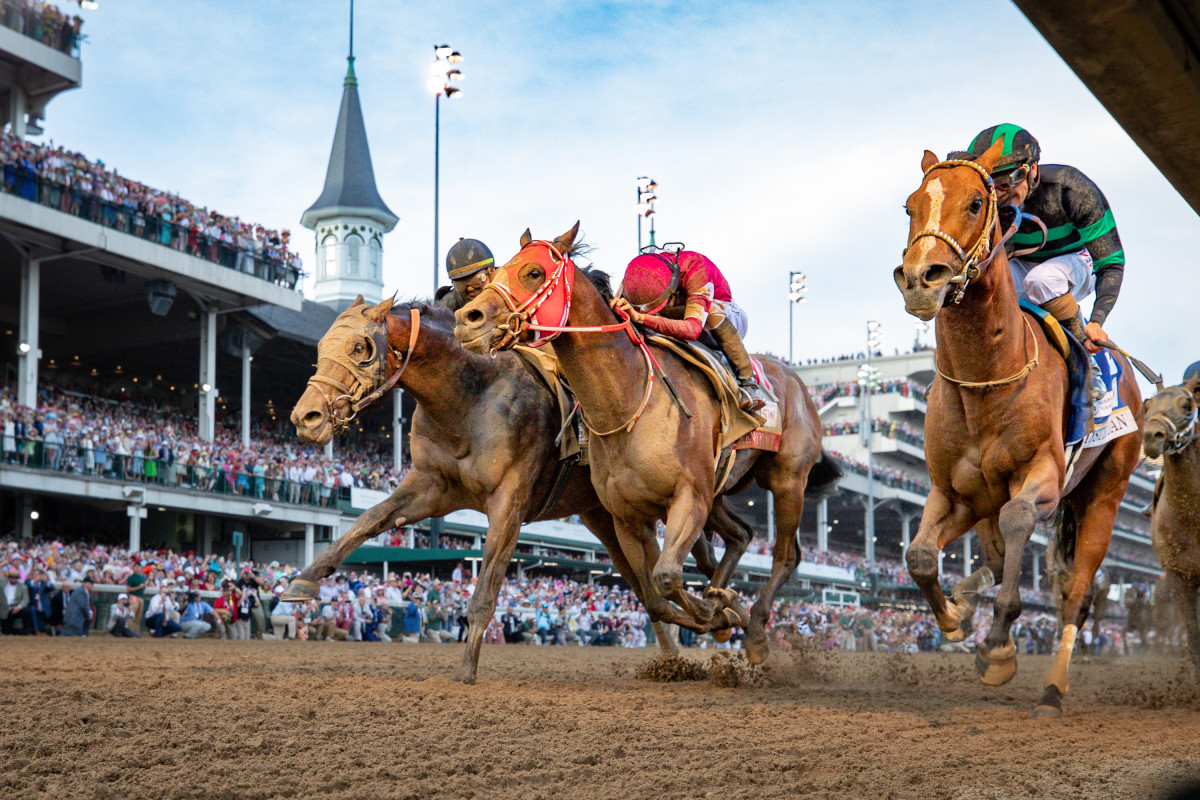 'First Little Leg Stretch' KY Derby Winner Mystik Dan Back On Work Tab