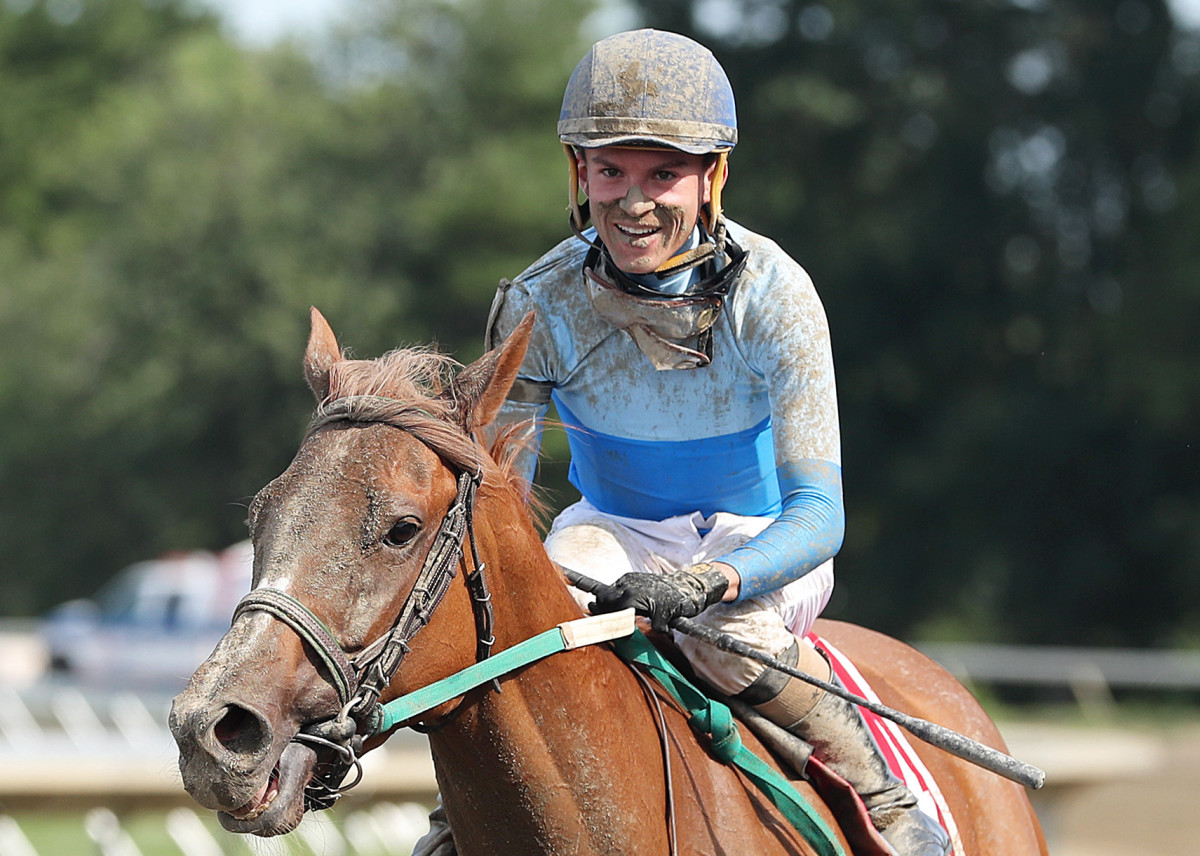 Apprentice Chris Elliott Shifts Tack To Aqueduct - Paulick Report ...