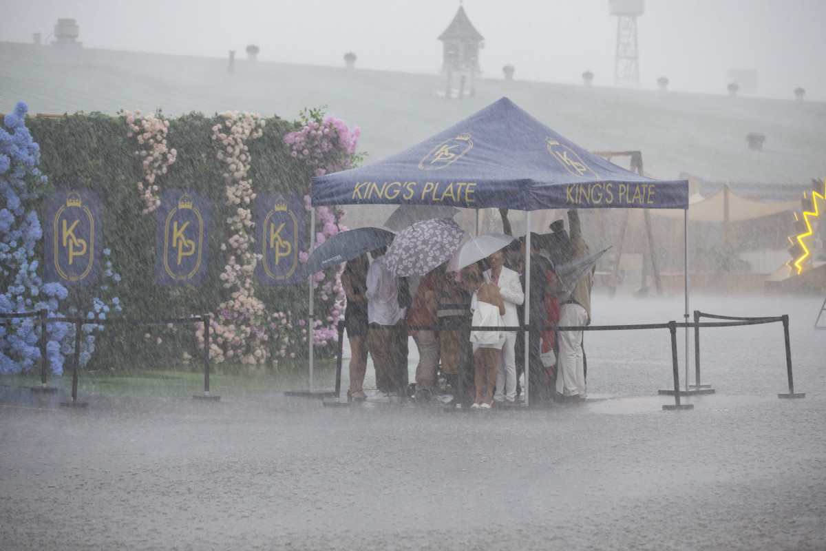 Heavy Rain, Track Conditions Force Woodbine Cancellation, King's Plate