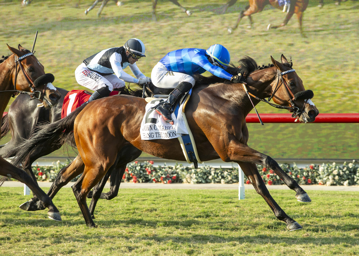 Hang The Moon Upsets Del Mar's John C. Mabee - Paulick
