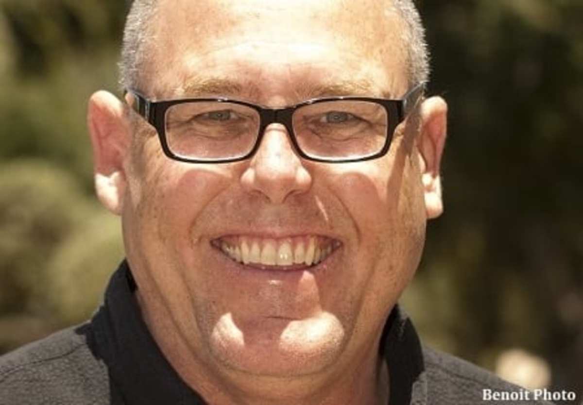 Turf Paradise Names Vic Stauffer As Track Announcer Paulick Report