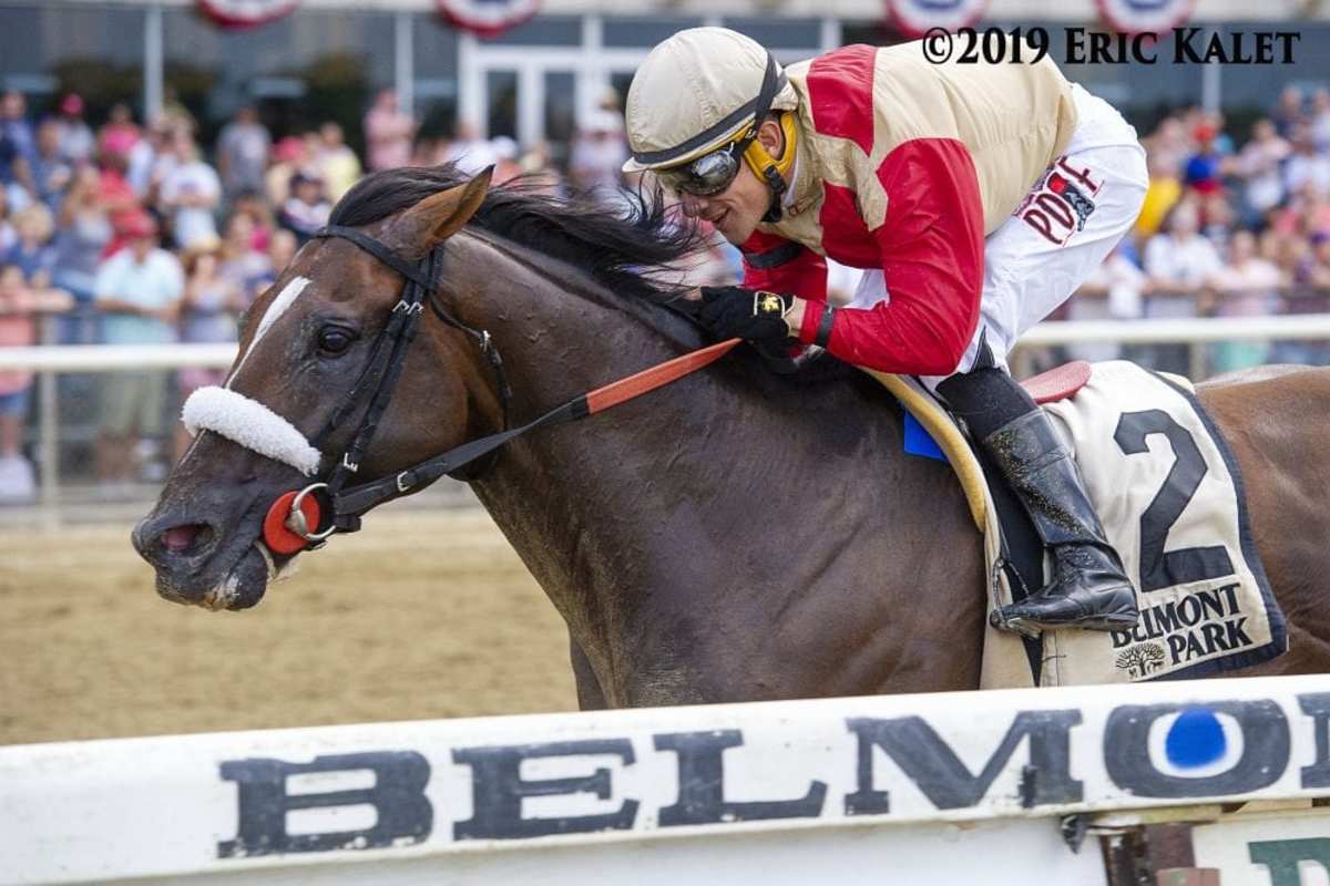 Preservationist wins the Suburban