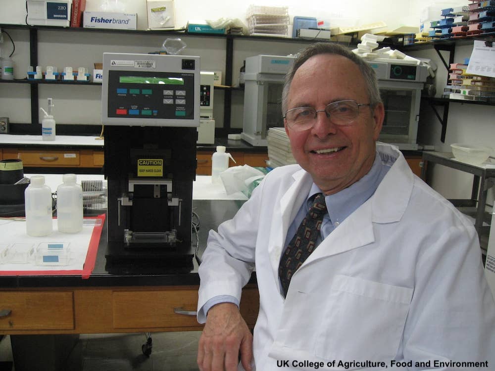 Veterinary Researcher Swerczek Who Discovered Secretariat s Large 