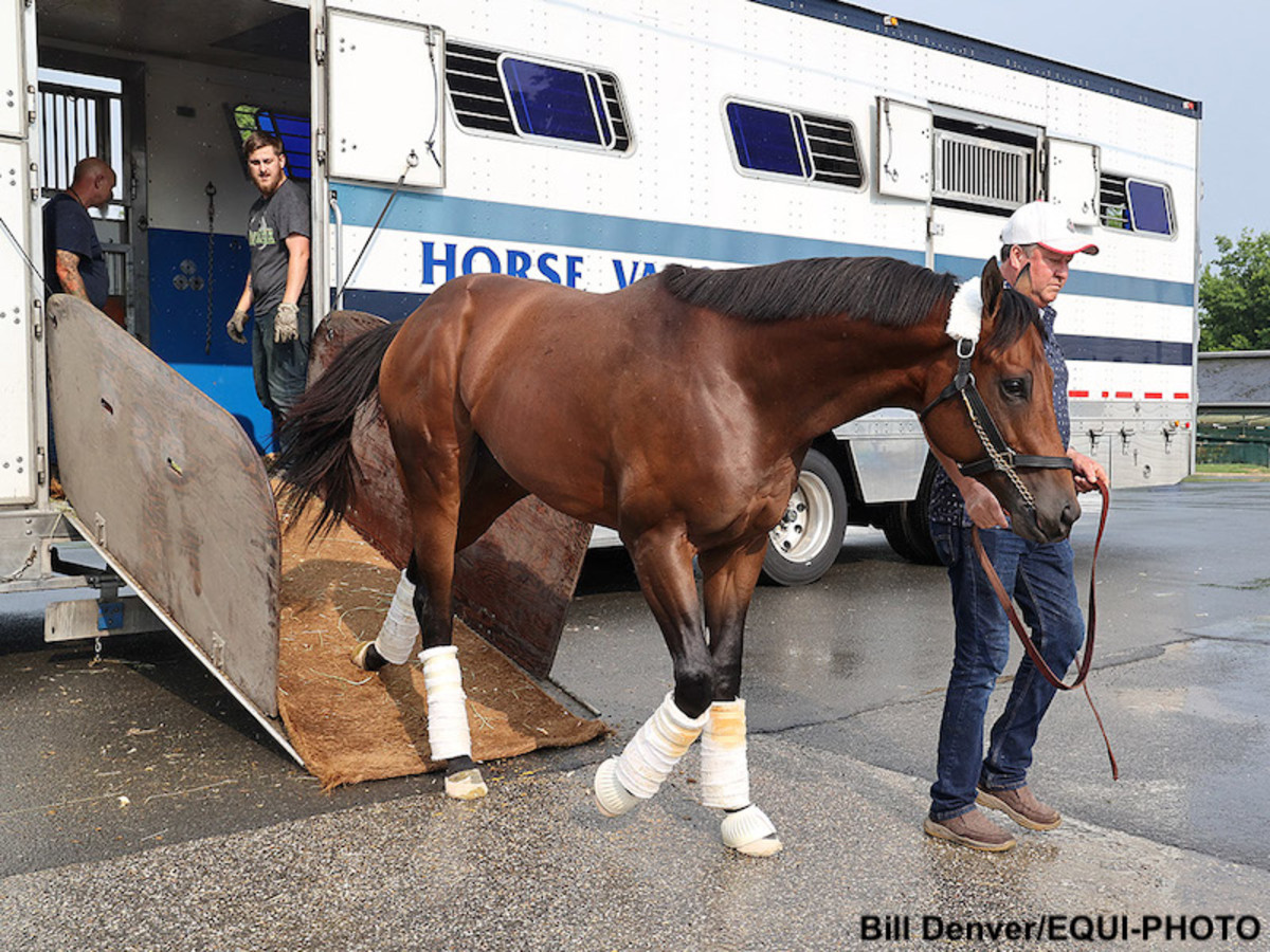 Californians Arabian Knight, Geaux Rocket Ride Arrive For Haskell